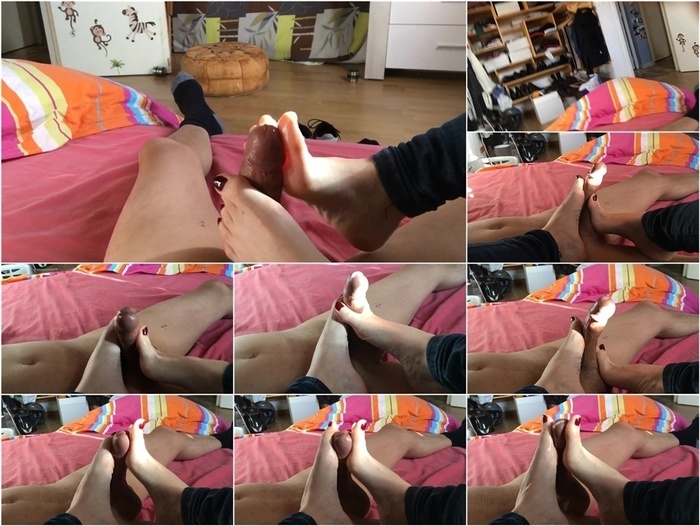 Footjob – Feather Feet – Ma Technique De FOOTJOB Le Fait Jouir En Moins De 2 Min