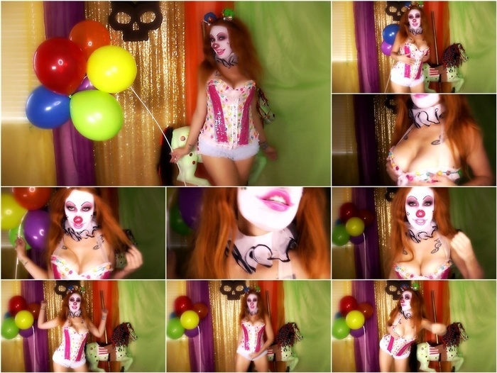Kitzi Klown – circus queen joi