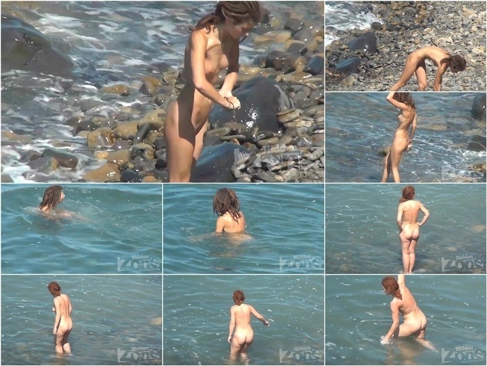 Voyeur nudism – 2538 babes bathe in the coastal waves