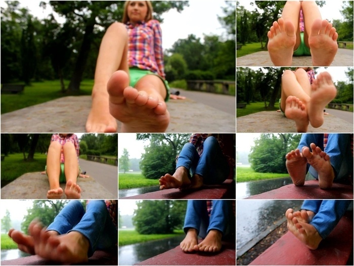 ManyVids presents Amateur Girls Feet From Poland – DIRTY SMELLY FEET POV